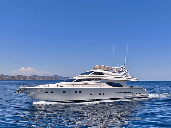 Ferretti 80