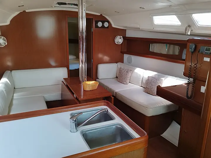 Oceanis 37 - 