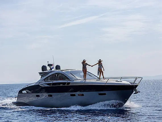 Pearl Sea 56