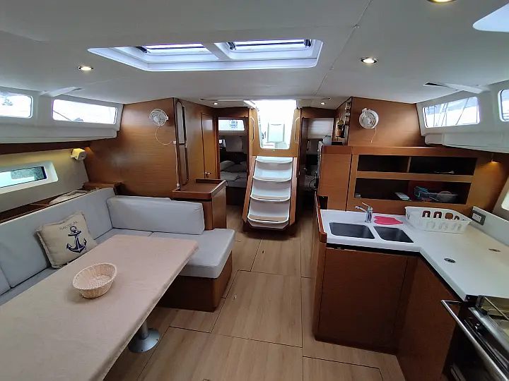 Sun Odyssey 490 - 