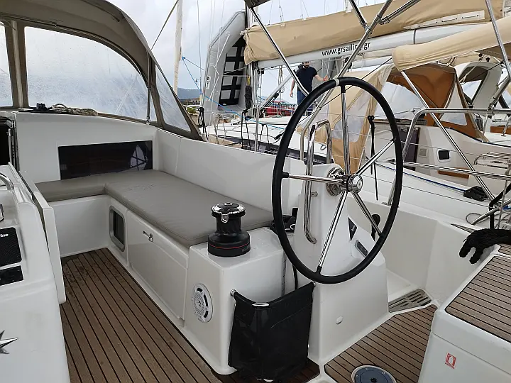 Sun Odyssey 490 - 