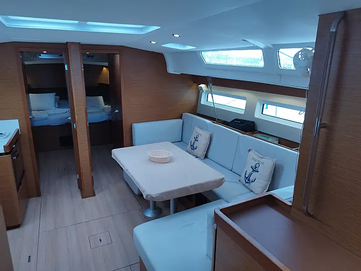 Sun Odyssey 490 - 