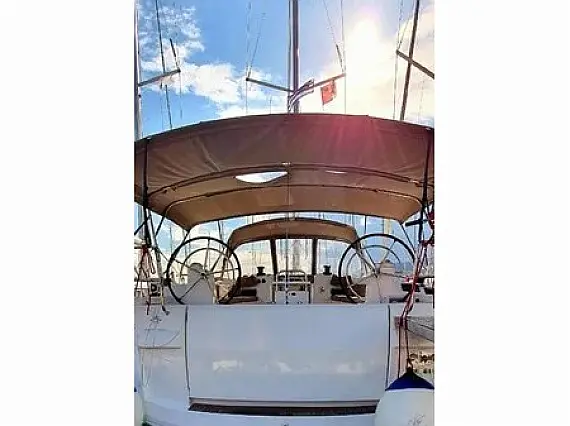 Sun Odyssey 519