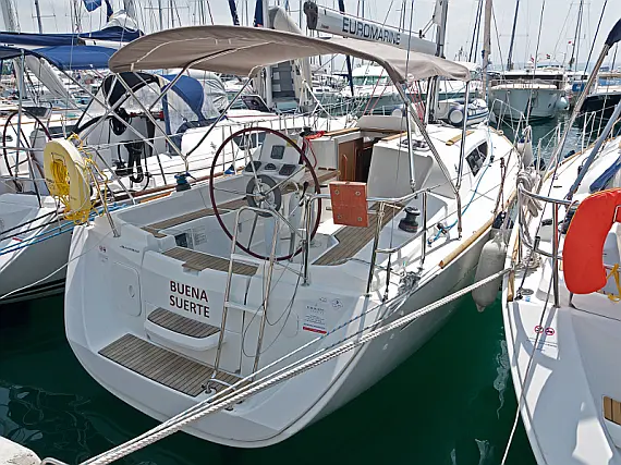 Sun Odyssey 33i - Immagine esterna