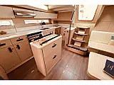 Jeanneau 55 - Internal image
