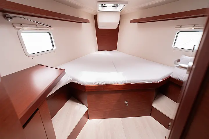 Hanse 418 - 