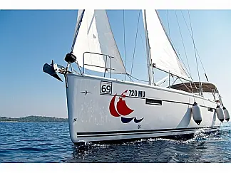 Bavaria Cruiser 41 - External image