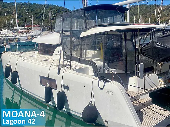 Lagoon 42