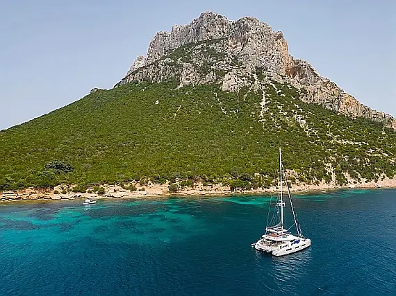 Lagoon 55