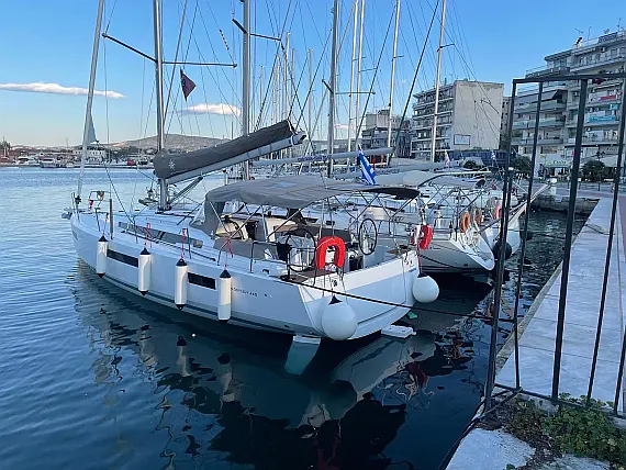 Sun Odyssey 440