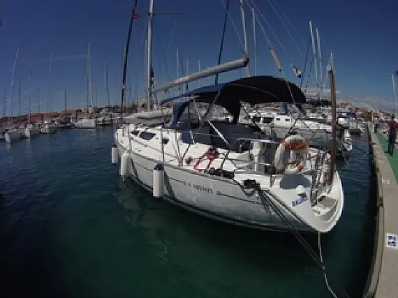 Sun Odyssey 40 - Immagine esterna