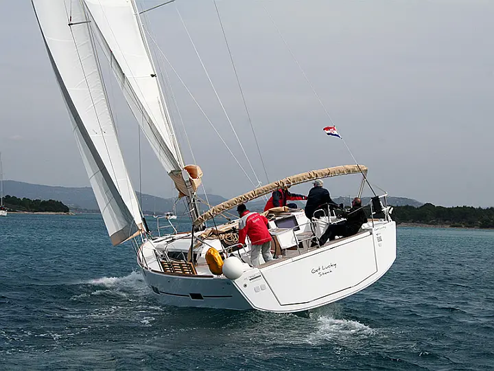 Dufour 460  - Dufour 460 sailing