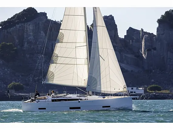 Dufour 390 Grand Large
