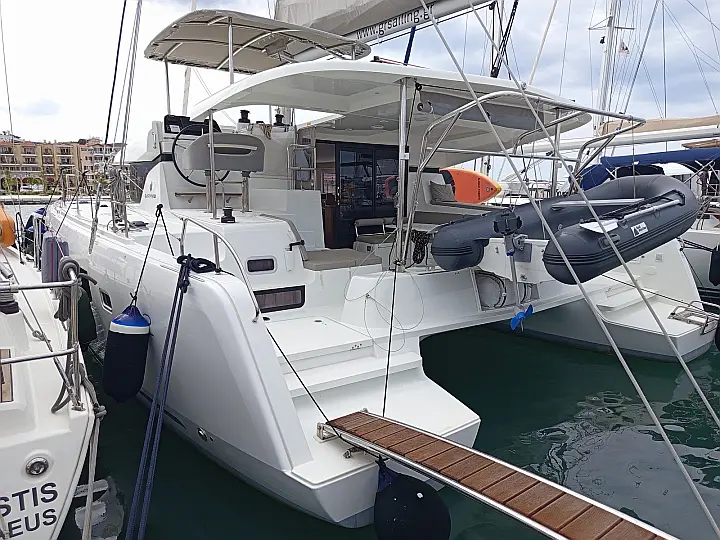 Lagoon 42 - 