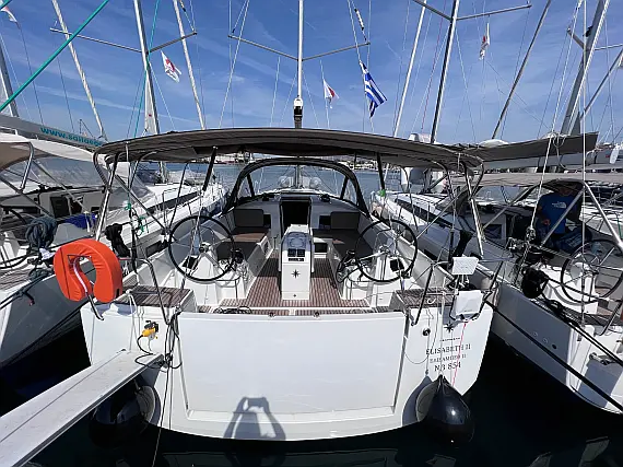 Sun Odyssey 440