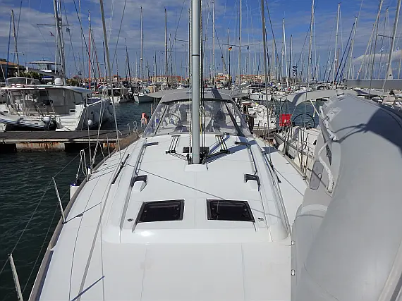 Oceanis 48