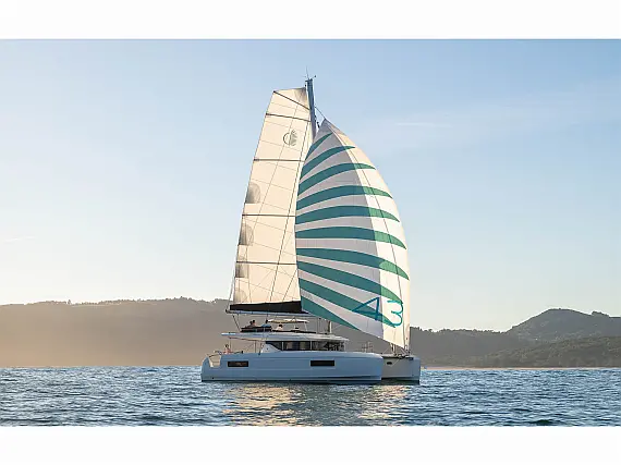 Lagoon 43