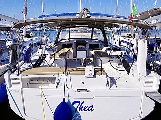 Dufour 530 - External image